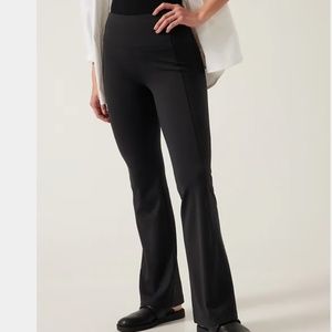 Athleta Delancey Flare Pant - Large - New with Tags